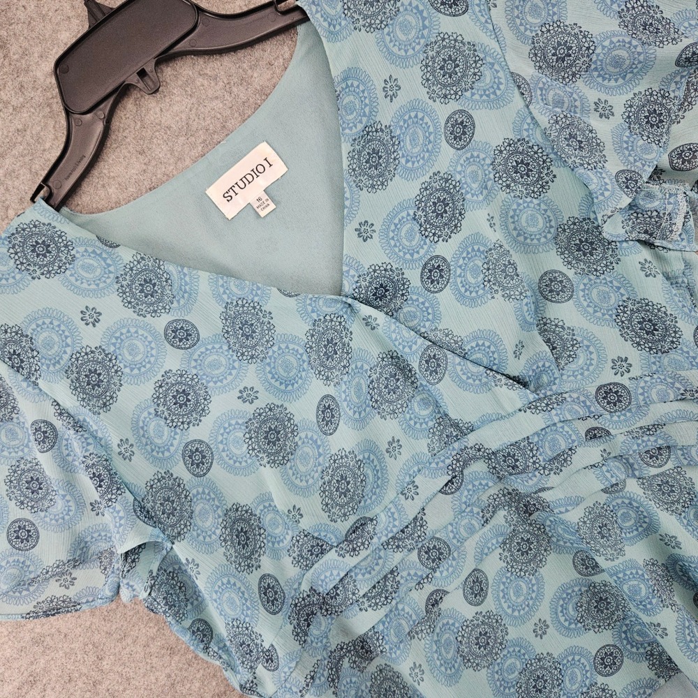 Studio I Blouse Women Size 16 Blue Mandala Medallion Peplum Faux Wrap V-Neck Top